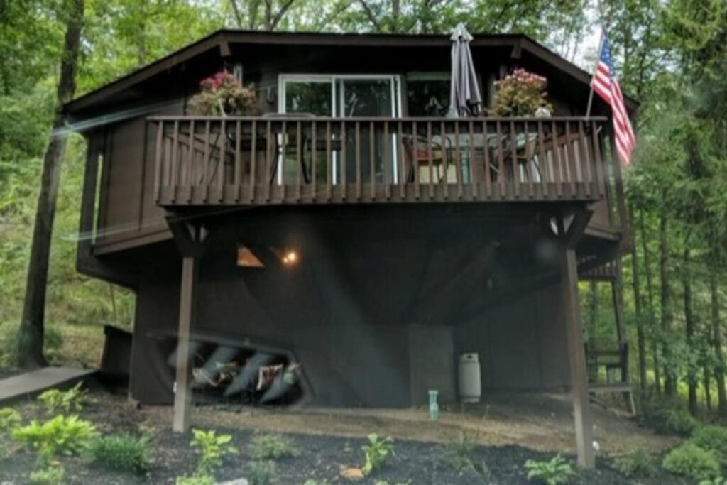 Holiday home Round - 5 Min To Pa - Deck - Hike- Golf Bedford